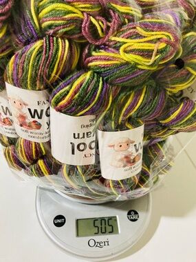 10NWT Fancy Wool Yarn 490+g 85% Australian Wool 10% Camel 🐪 5% Anti-Pilling Fibe